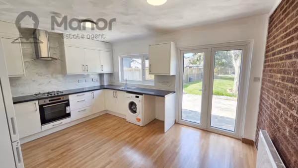 Dagenham Avenue, Dagenham, RM9 6LL
