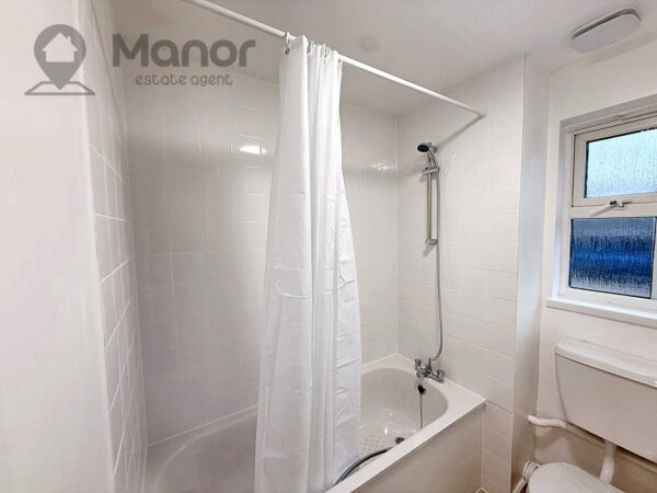 Rose Court, Bluebell Way, Ilford, IG1 2LN
