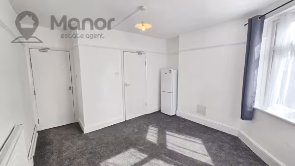 Vicarage Lane, East Ham, E6 6AB