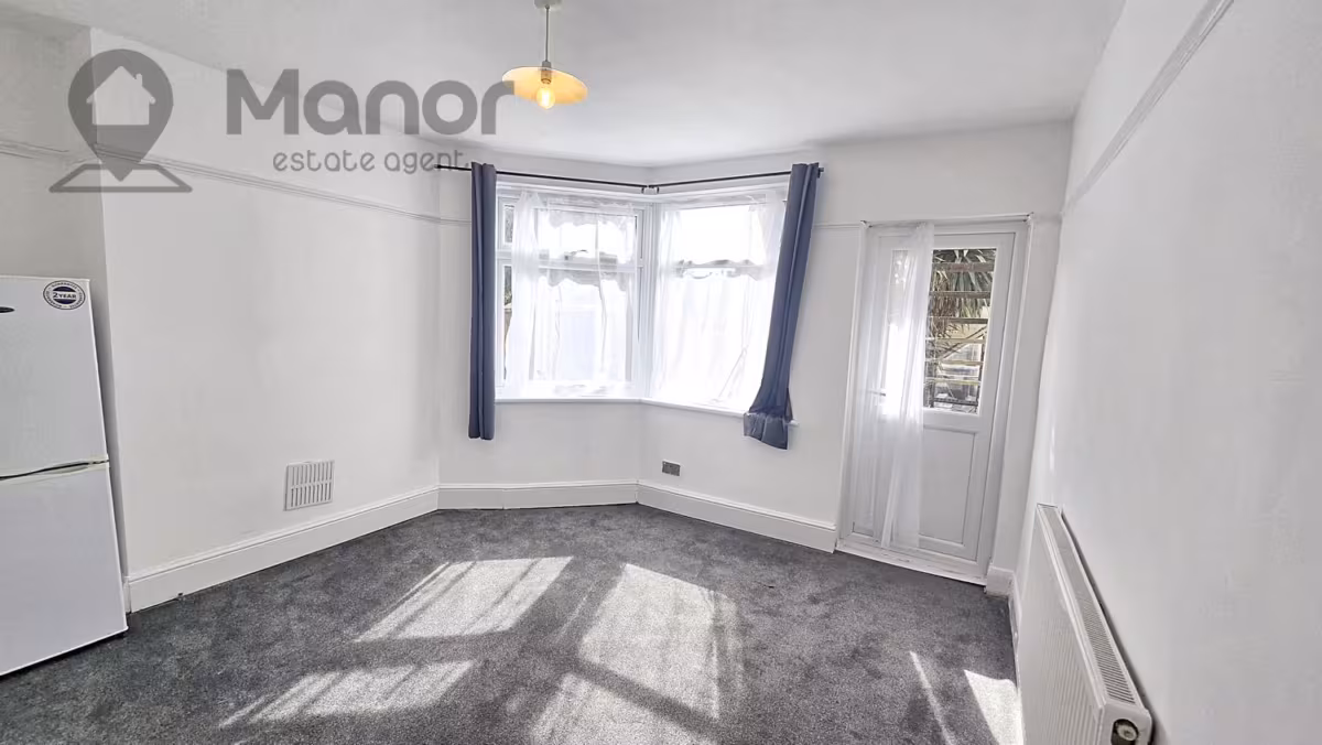 Vicarage Lane, East Ham, E6 6AB