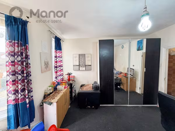 Eighth Avenue, Manor Park, E12 5JN
