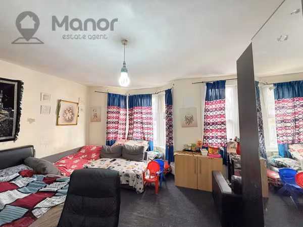Eighth Avenue, Manor Park, E12 5JN