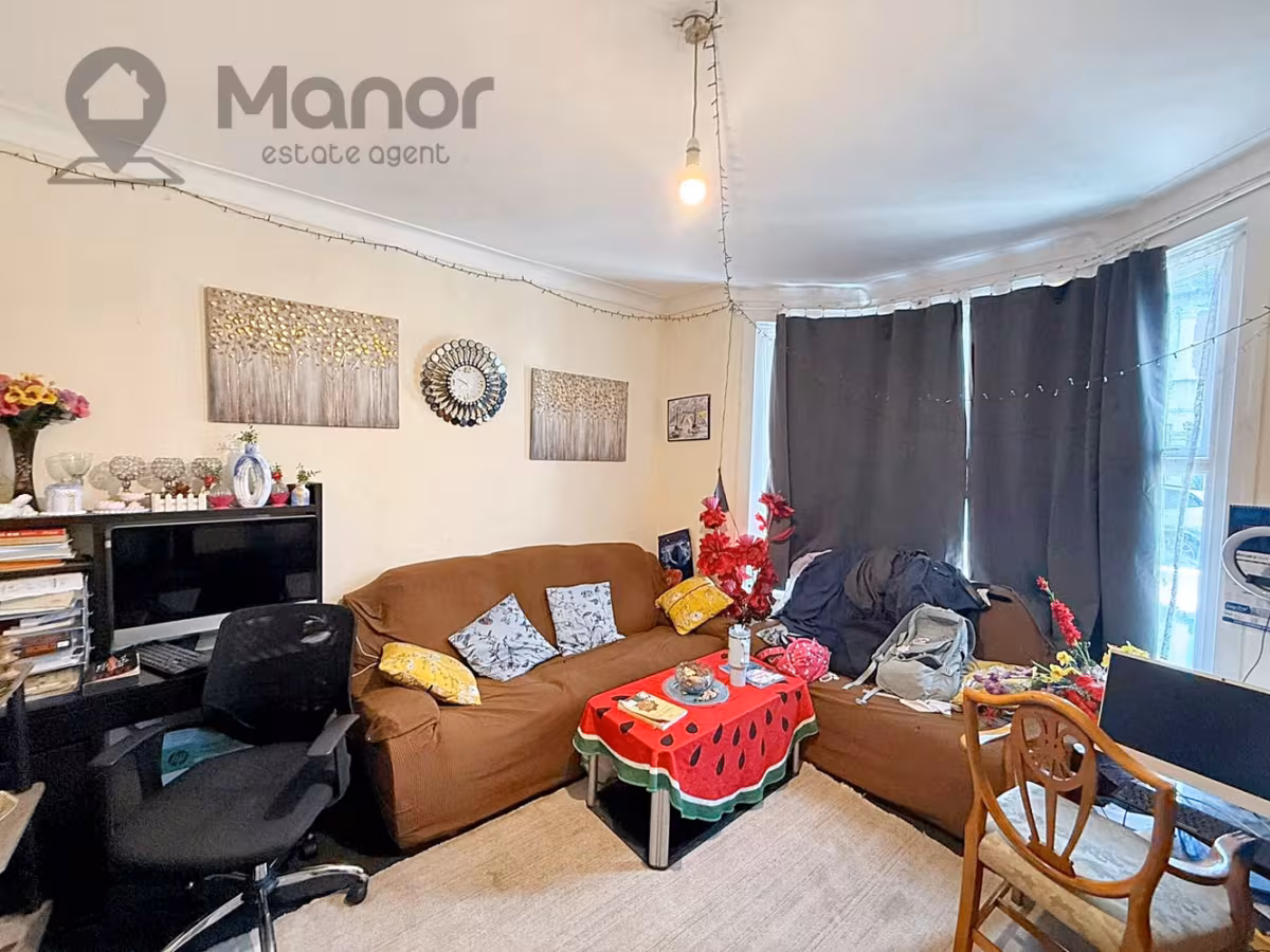 Eighth Avenue, Manor Park, E12 5JN