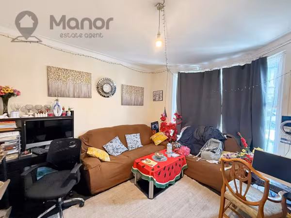 Eighth Avenue, Manor Park, E12 5JN