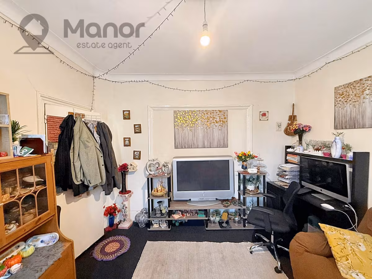 Eighth Avenue, Manor Park, E12 5JN