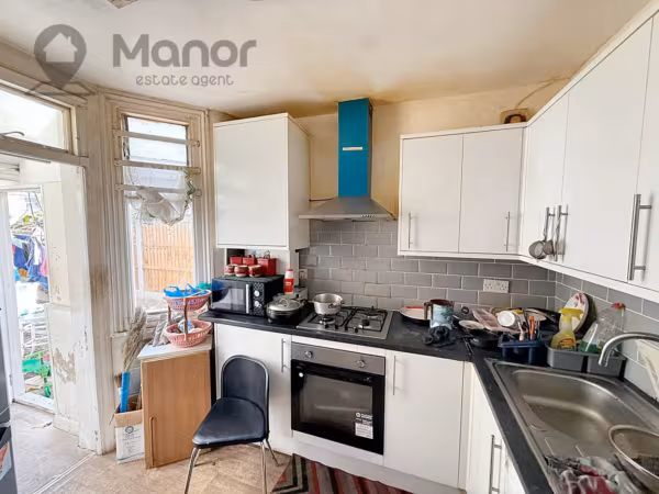 Eighth Avenue, Manor Park, E12 5JN