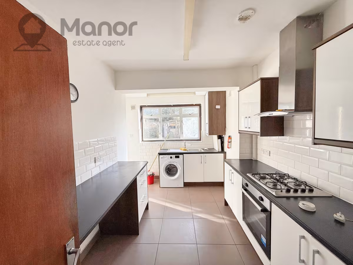 Preston Gardens, Ilford, IG1 3QG