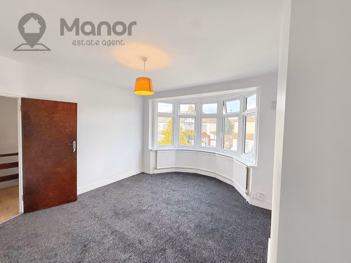 Preston Gardens, Ilford, IG1 3QG