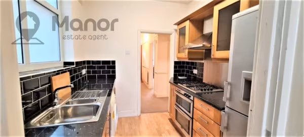 St. Edwards Way, Romford, RM1 4DD