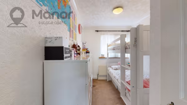 Hollington Road, East Ham, E6 3QN