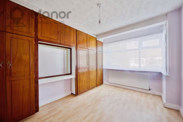Lawrence Avenue, Manor Park, E12 5QP