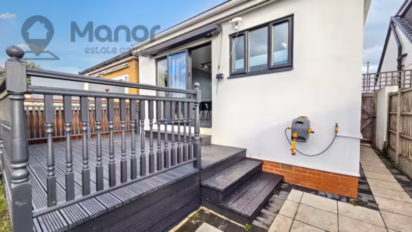 Geoffrey Avenue, Harold Wood, RM3 0YH