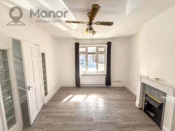 Stevens Road, Dagenham, RM8 2QA